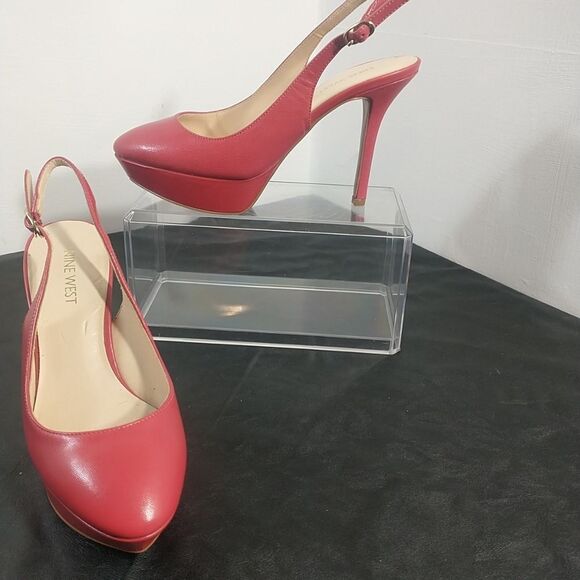 Nine West Women's SZ 5 M Red Leather Slingback Sandals . Condition is Pre-owned - Picture 1 of 9